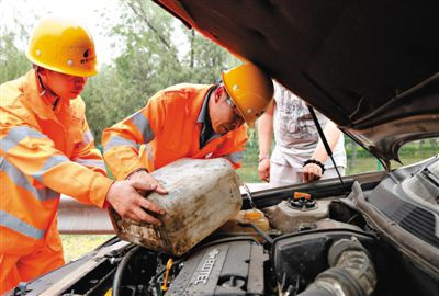 新邵吴江道路救援